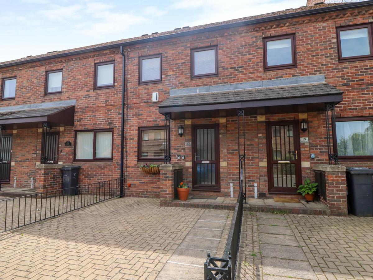 17 Fewster Way Villa York Ngoại thất bức ảnh