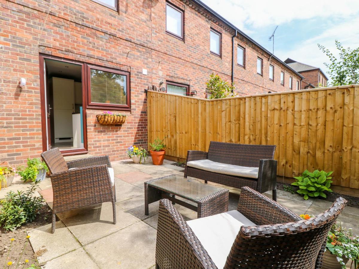 17 Fewster Way Villa York Ngoại thất bức ảnh